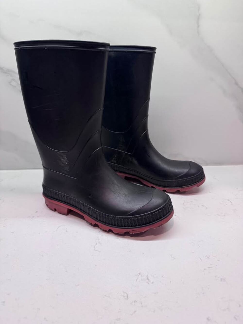 Kids Size 2 Black Rubber Chore Rain Boot